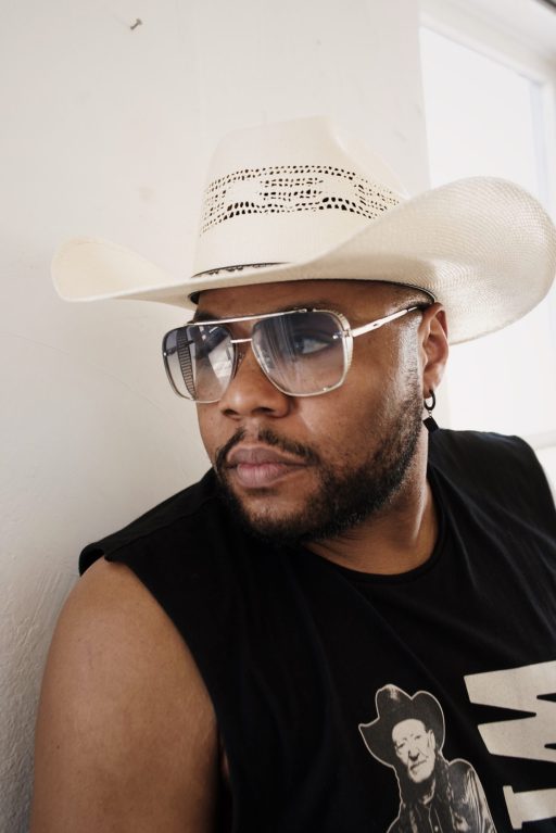 DEZI 5 INTRODUCES TEXAS SOUL